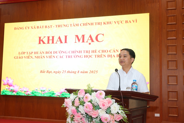 Xã Bất Bạt: Tập huấn bồi dưỡng chính trị hè, tiếp thêm hành trang tri thức cho gần 500 cán bộ, giáo viên, nhân viên của các trường học- Ảnh 3.