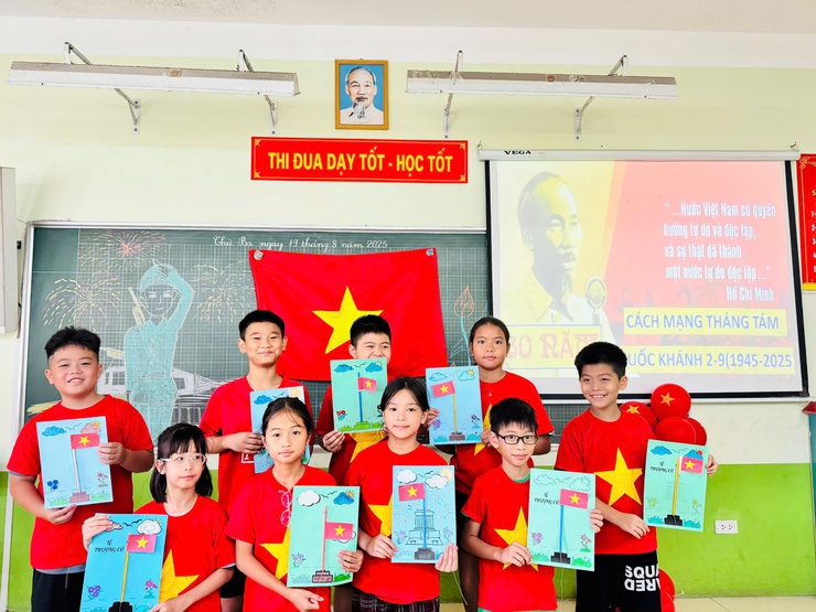 Hân hoan trong niềm vui mừng tết độc lập- Ảnh 6. Hân hoan trong niềm vui mừng tết độc lập- Ảnh 6.
