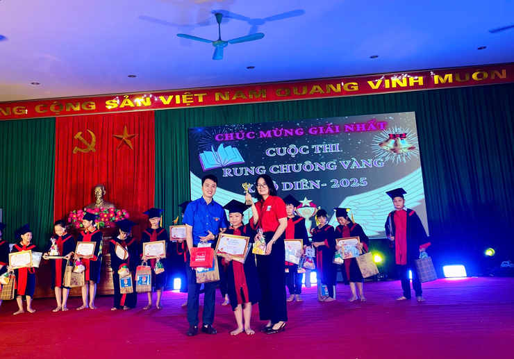 Sôi nổi Cuộc thi “Rung chuông vàng” thiếu nhi xã Ô Diên năm 2025- Ảnh 3.