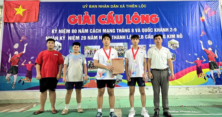 Sôi nổi Giải Cầu lông xã Thiên Lộc năm 2025- Ảnh 9.