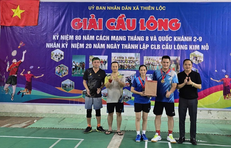 Sôi nổi Giải Cầu lông xã Thiên Lộc năm 2025- Ảnh 5.