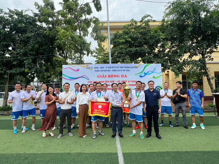 Phường Bạch Mai tổ chức thành công chuỗi các giải thể thao chào mừng Đại hội đại biểu Đảng bộ phường- Ảnh 1.