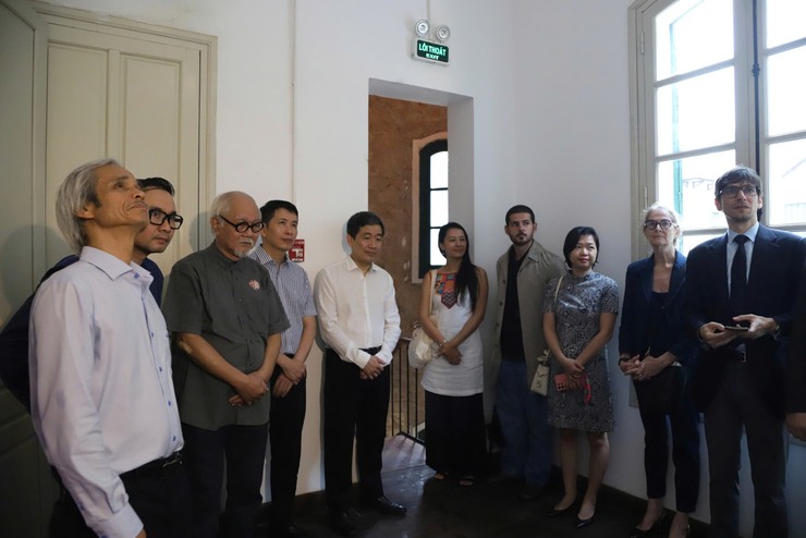 Phường Cửa Nam: Gắn biển công trình kỷ niệm 80 năm Cách mạng Tháng Tám thành công (19/8/1945 -19/8/2025) và Quốc khánh nước Cộng hòa xã hội chủ nghĩa Việt Nam- Ảnh 3.