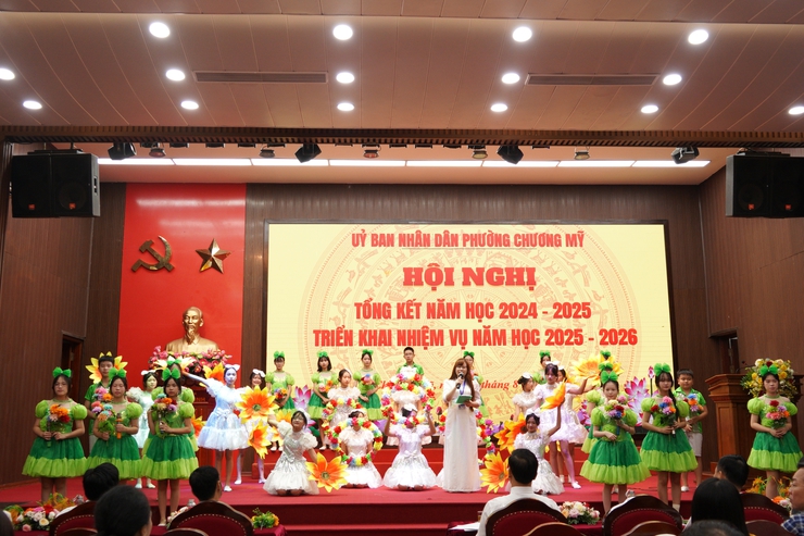 Chương Mỹ tổng kết năm học 2024-2025, triển khai phương hướng nhiệm vụ năm học 2025-2026- Ảnh 2.