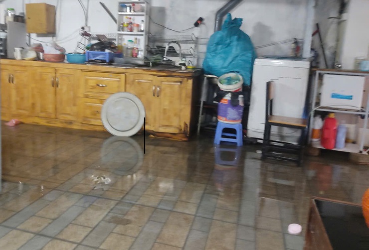 Thạch Thất: Khuyến cáo đảm bảo an toàn sau cơn bão số 5 (Kajiki)- Ảnh 7.