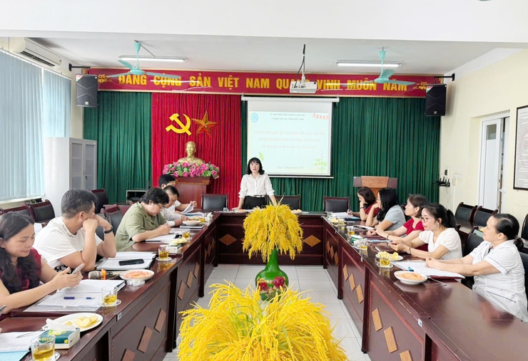 Hội đồng Nhân dân phường Dương Nội giám sát một số trường học trước thềm năm học mới 2025 - 2026- Ảnh 1.