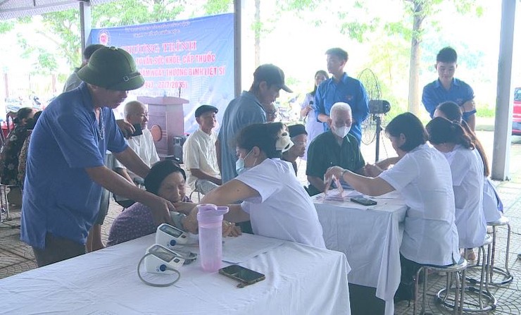 Trạm Y tế xã Phúc Lộc đồng hành cùng người dân trong công tác khám, chữa bệnh- Ảnh 2.