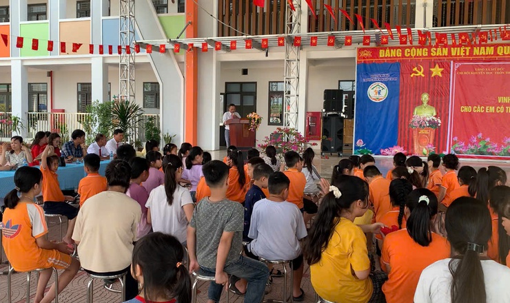 Thôn Thọ, xã Mỹ Đức tổ chức lễ vinh danh và trao quà khuyến học năm học 2024-2025- Ảnh 6.