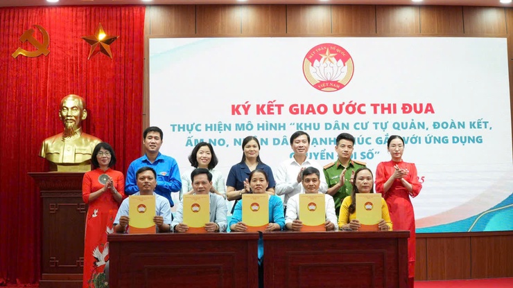 Hội nghị điển hình tiên tiến MTTQ và các đoàn thể xã Phượng Dực lần thứ I, nhiệm kỳ 2025 – 2030- Ảnh 5.