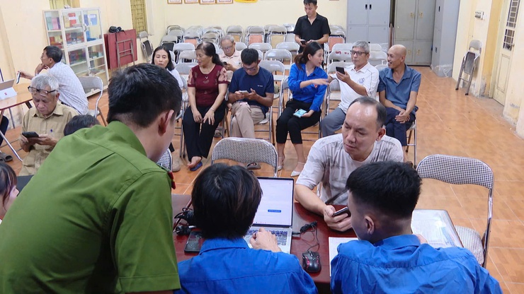 Xã Thanh Trì: Quyết tâm thực hiện chuyển đổi số đồng bộ, xuyên suốt, hiệu quả- Ảnh 6.