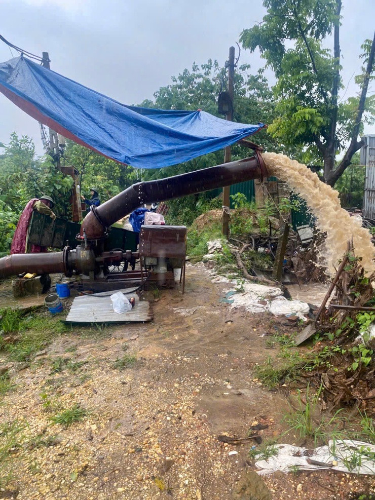 Cập nhật nhanh tình hình ứng phó với thiên tai do ảnh hưởng của cơn bão số 5 trên địa bàn xã Phúc Thọ- Ảnh 6.