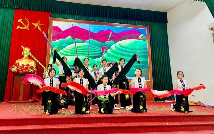 Hội thi "Tuyên truyền ca khúc Măng non" - Sân chơi bổ ích cho thiếu nhi, khẳng định vai trò của tuổi trẻ- Ảnh 4.