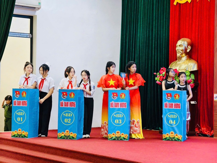Hội thi "Tuyên truyền ca khúc Măng non" - Sân chơi bổ ích cho thiếu nhi, khẳng định vai trò của tuổi trẻ- Ảnh 6.