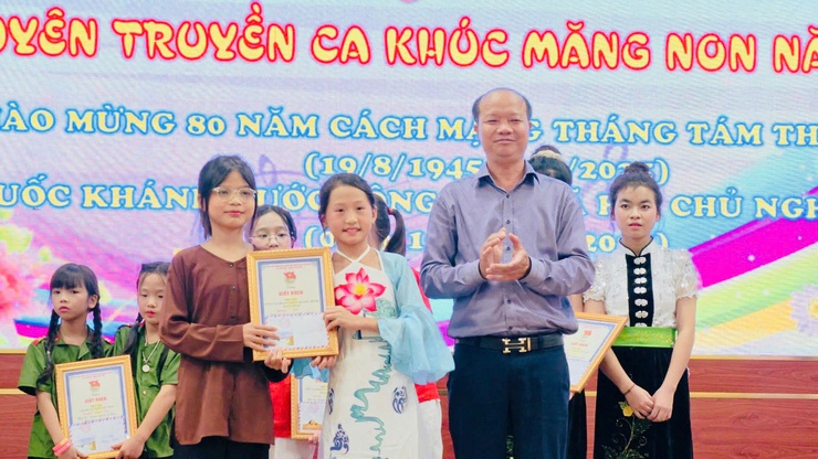 Hội thi "Tuyên truyền ca khúc Măng non" - Sân chơi bổ ích cho thiếu nhi, khẳng định vai trò của tuổi trẻ- Ảnh 11.