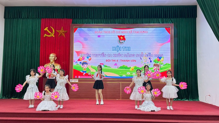Hội thi "Tuyên truyền ca khúc Măng non" - Sân chơi bổ ích cho thiếu nhi, khẳng định vai trò của tuổi trẻ- Ảnh 7.