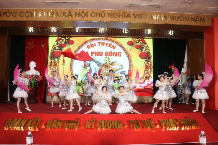 UBND xã Phù Đổng tổ chức hội nghị tổng kết hoạt động Hè năm 2025- Ảnh 11.