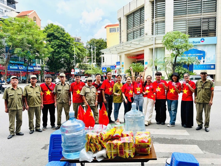 Phường Ba Đình: Tiếp tục hoàn thiện công tác phục vụ Đại lễ 2-9- Ảnh 1.