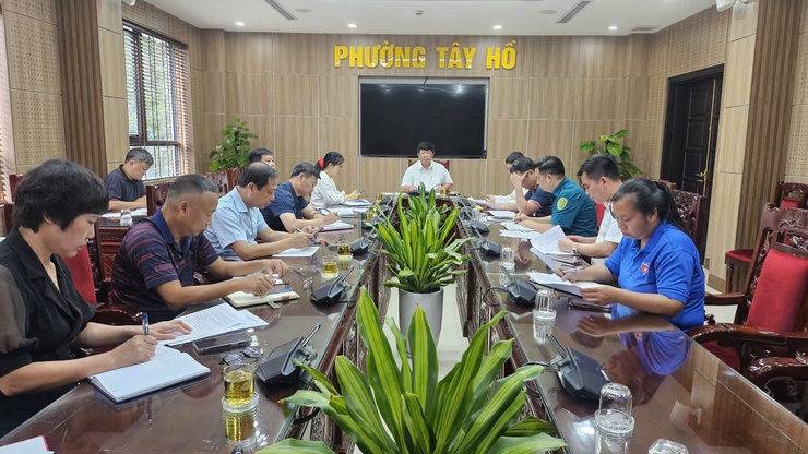 Tây Hồ chủ động sẵn sàng ứng phó với cơn bão số 5- Ảnh 1.