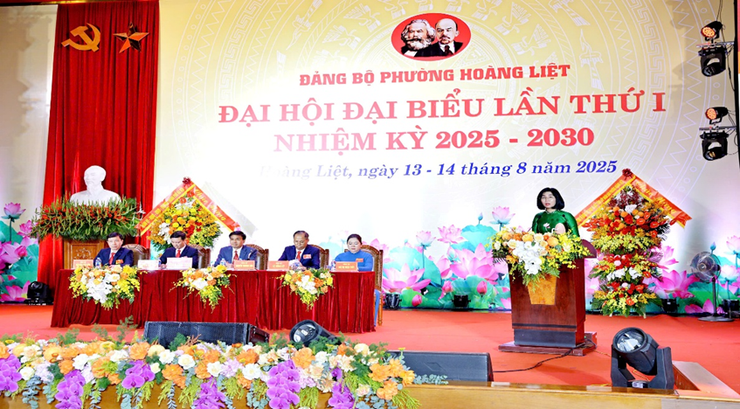 Đảng bộ phường Hoàng Liệt tổ chức thành công Đại hội đại biểu lần thứ nhất, nhiệm kỳ 2025 - 2030 - Ảnh 1.
