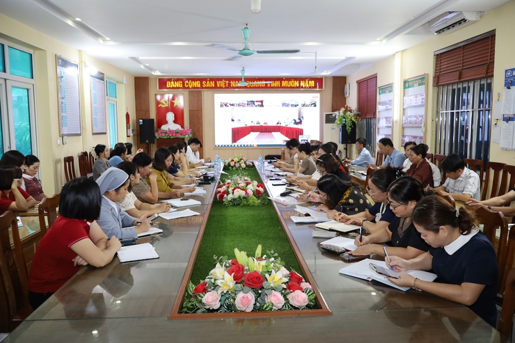 Sở GD&ĐT thành phố Hà Nội tổ chức hội nghị triển khai nhiệm vụ năm học 2025-2026 các cấp học Mầm non, Tiểu học, THCS- Ảnh 1.