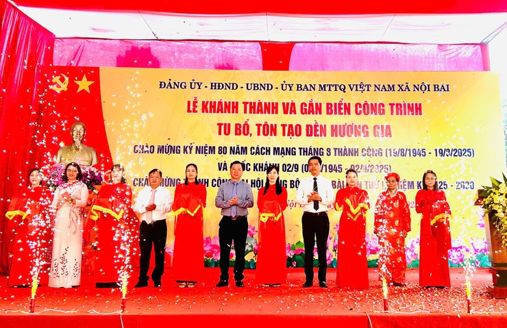 XÃ NỘI BÀI GẮN BIỂN CÔNG TRÌNH CHÀO MỪNG ĐẠI LỄ CỦA ĐẤT NƯỚC- Ảnh 3.