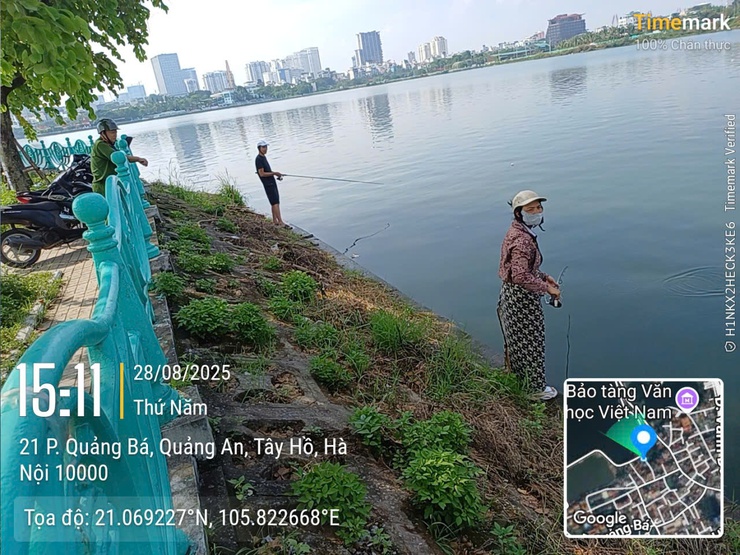 Phường Tây Hồ: Ra quân xử lý các đối tượng đánh bắt cá trộm trên Hồ Tây- Ảnh 8.