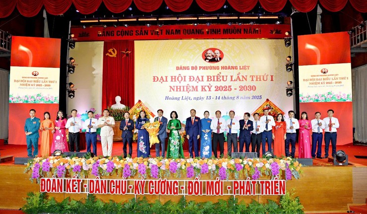 Đảng bộ phường Hoàng Liệt tổ chức thành công Đại hội đại biểu lần thứ nhất, nhiệm kỳ 2025 - 2030 - Ảnh 3.