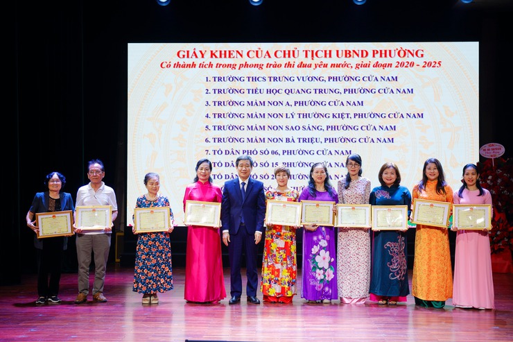 PHƯỜNG CỬA NAM: TỔ CHỨC HỘI NGHỊ ĐIỂN HÌNH TIÊN TIẾN PHƯỜNG LẦN THỨ NHẤT, GIAI ĐOẠN 2025 - 2030- Ảnh 5.