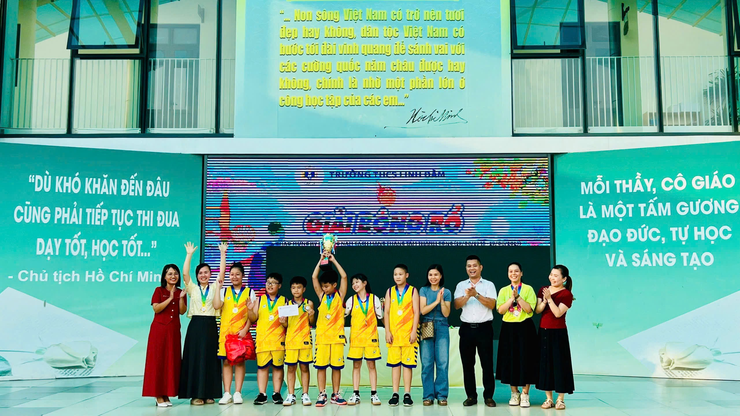 Trường THCS Linh Đàm tổ chức thành công giải bóng rổ học sinh 3x3 - Ảnh 7.