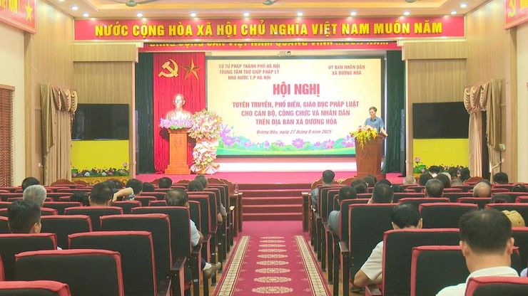 Trên 200 đại biểu xã Dương Hoà được tuyên truyền, phổ biến, giáo dục pháp luật về đất đai - Ảnh 1.