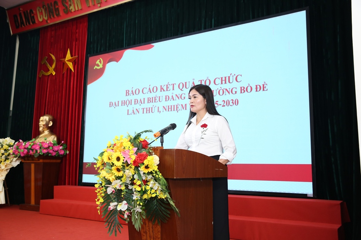 Hội nghị gặp mặt các đồng chí Nguyên UVBCH 4 phường tiền thân của phường Bồ Đề- Ảnh 2.