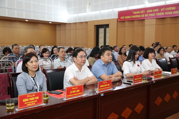 Hội nghị gặp mặt các đồng chí Nguyên UVBCH 4 phường tiền thân của phường Bồ Đề- Ảnh 1.
