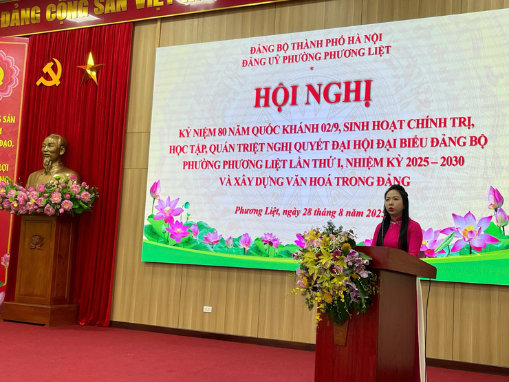 Hội nghị kỷ niệm 80 năm Cách mạng Tháng 8 và Quốc khánh 2/9; Sinh hoạt Chính trị, học tập, quán triệt Nghị quyết Đại hội đại biểu Đảng bộ phường Phương Liệt lần thứ I, nhiệm kỳ 2025-2030- Ảnh 4.