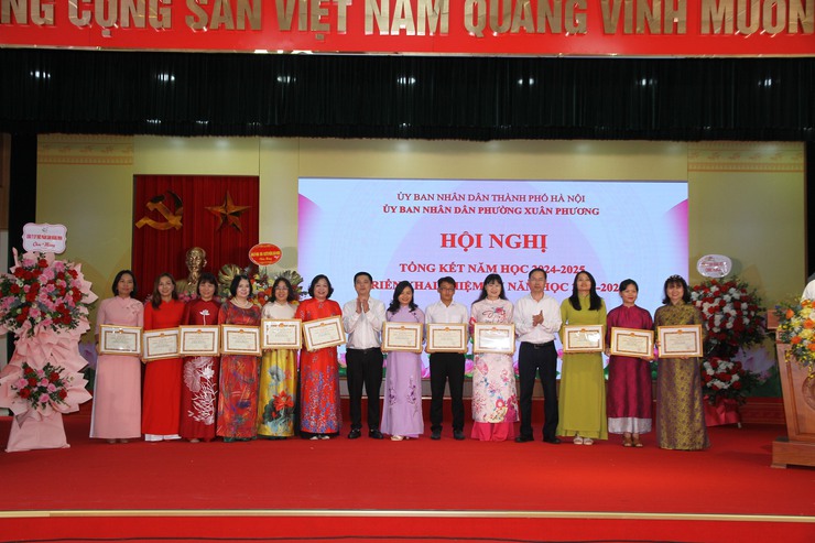Phường Xuân Phương chú trọng đầu tư cơ sở vật chất ngành giáo dục, xây dựng “trường học hạnh phúc”- Ảnh 8.
