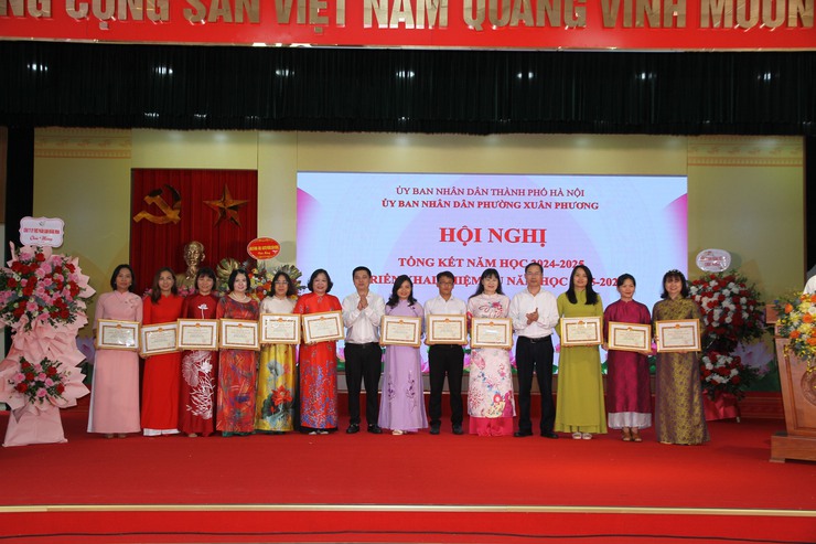 Phường Xuân Phương chú trọng đầu tư cơ sở vật chất ngành giáo dục, xây dựng “trường học hạnh phúc”- Ảnh 9.