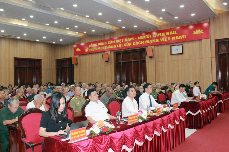 Chương Mỹ gặp mặt, tri ân người có công, thân nhân liệt sĩ nhân kỷ niệm 80 năm Quốc khánh nước CHXHCN Việt Nam (02/9/1945 – 02/9/2025)- Ảnh 2.