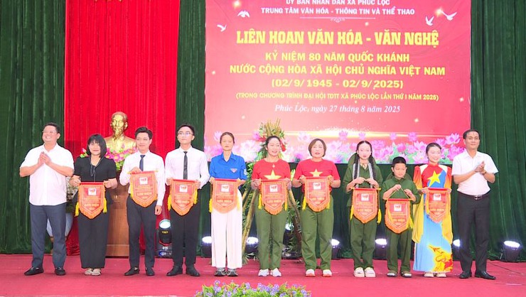 Liên hoan Văn hoá - Văn nghệ kỷ niệm 80 năm Quốc khánh nước Cộng hoà xã hội chủ nghĩa Việt Nam (2/9/1945 – 2/9/2025)- Ảnh 3.