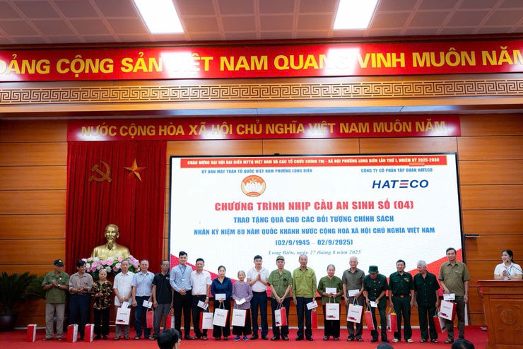 Uỷ ban MTTQ Việt Nam phường Long Biên tổ chức chương trình “ Nhịp cầu an sinh (số 04)- Ảnh 3.