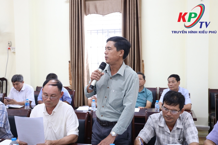 UBND xã Kiều Phú tổ chức hội nghị đánh giá công tác ứng phó phòng chống bão số 5 và triển khai nhiệm vụ trọng tâm trong thời gian tới- Ảnh 6.