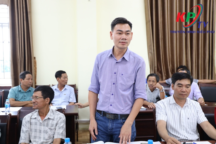 UBND xã Kiều Phú tổ chức hội nghị đánh giá công tác ứng phó phòng chống bão số 5 và triển khai nhiệm vụ trọng tâm trong thời gian tới- Ảnh 5.