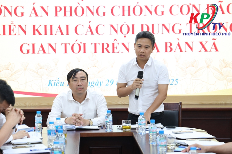 UBND xã Kiều Phú tổ chức hội nghị đánh giá công tác ứng phó phòng chống bão số 5 và triển khai nhiệm vụ trọng tâm trong thời gian tới- Ảnh 13.