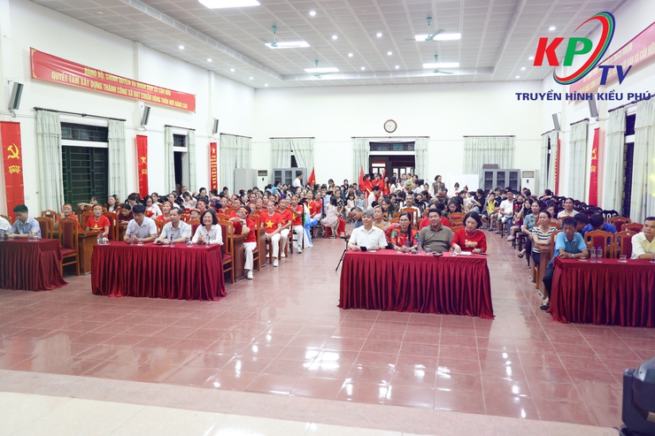 Xã Kiều Phú tổ chức Đêm liên hoan văn nghệ quần chúng chào mừng thành công Đại hội đại biểu Đảng bộ xã lần thứ nhất, nhiệm kỳ 2025 – 2030 và kỷ niệm 80 năm Cách mạng Tháng Tám thành công, Quốc khánh 2/9- Ảnh 1.