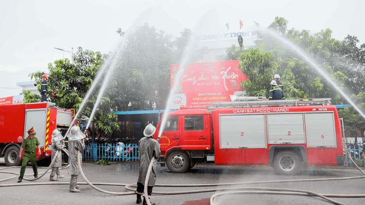Đảm bảo an ninh trật tự, an toàn thực phẩm, PCCC, văn minh thương mại dịp Lễ kỷ niệm 80 năm Cách mạng tháng Tám thành công và Quốc khánh nước Cộng hòa xã hội chủ nghĩa Việt Nam- Ảnh 1.