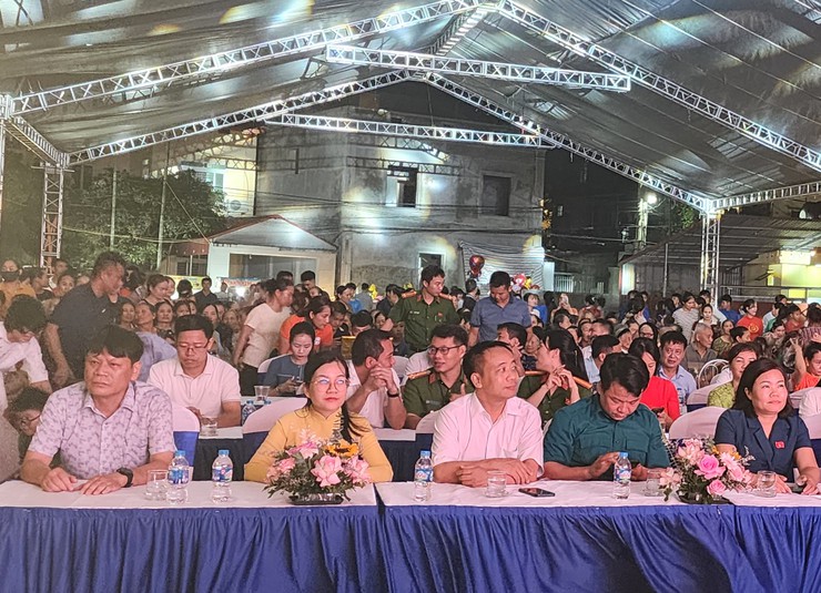 Rực rỡ Chương trình nghệ thuật "Rạng rỡ non sông – vinh quang Nhân dân – tự hào Hà Nội"- Ảnh 3.