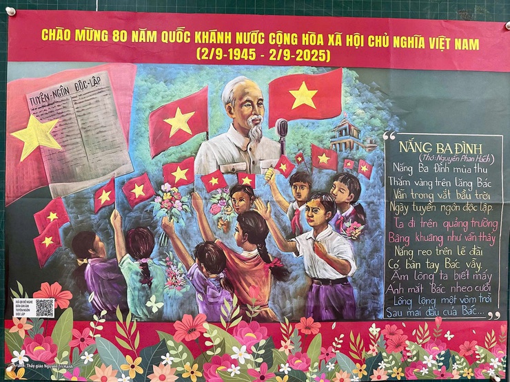Sơn Tây rực rỡ cờ hoa chào mừng Quốc khánh- Ảnh 1.
