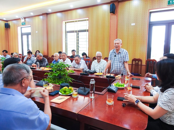 ĐẢNG ỦY XÃ TRUNG GIÃ TỔ CHỨC GẶP MẶT CÁN BỘ CHỦ CHỐT HUYỆN SÓC SƠN (CŨ) CÁC THỜI KỲ- Ảnh 7.