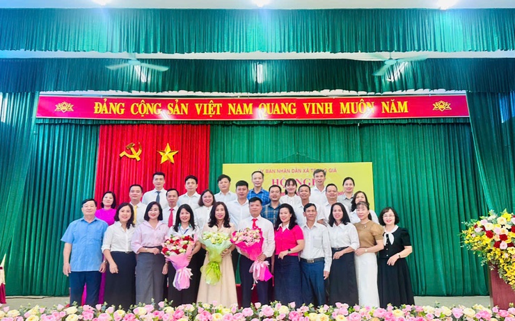 Trung Giã: Gặp mặt kỷ niệm 80 năm ngày truyền thống các ngành- Ảnh 1.
