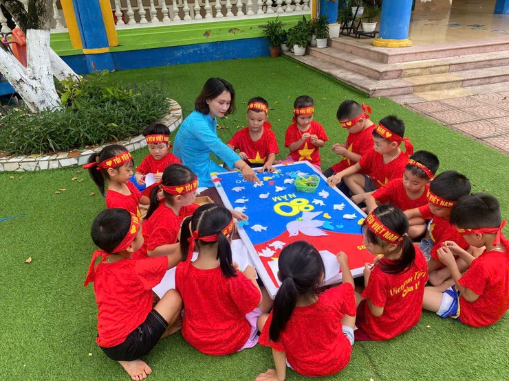CÁC TRƯỜNG HỌC SÔI NỔI CÁC HOẠT ĐỘNG CHÀO MỪNG KỶ NIỆM 80 NĂM CÁCH MẠNG THÁNG TÁM VÀ QUỐC KHÁNH 2/9- Ảnh 2.