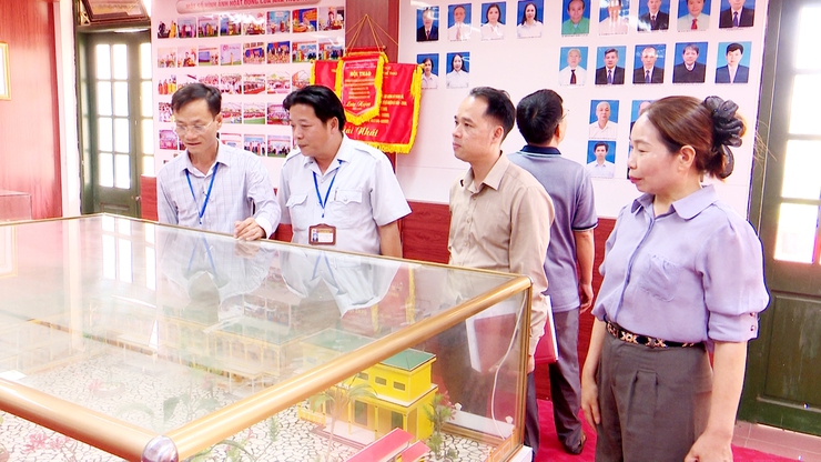 Ban Văn hóa – xã hội HĐND xã giám sát công tác tuyển sinh  và cơ sở vật chất tại các trường trên địa bàn- Ảnh 6.