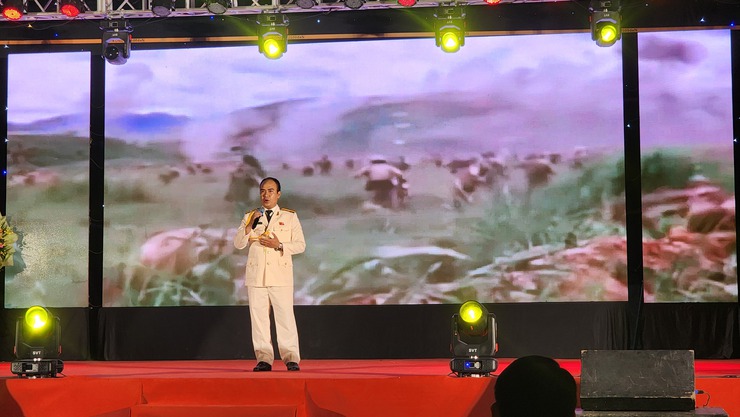 Rực rỡ Chương trình nghệ thuật "Rạng rỡ non sông – vinh quang Nhân dân – tự hào Hà Nội"- Ảnh 14.